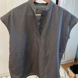 FIGS scrub top